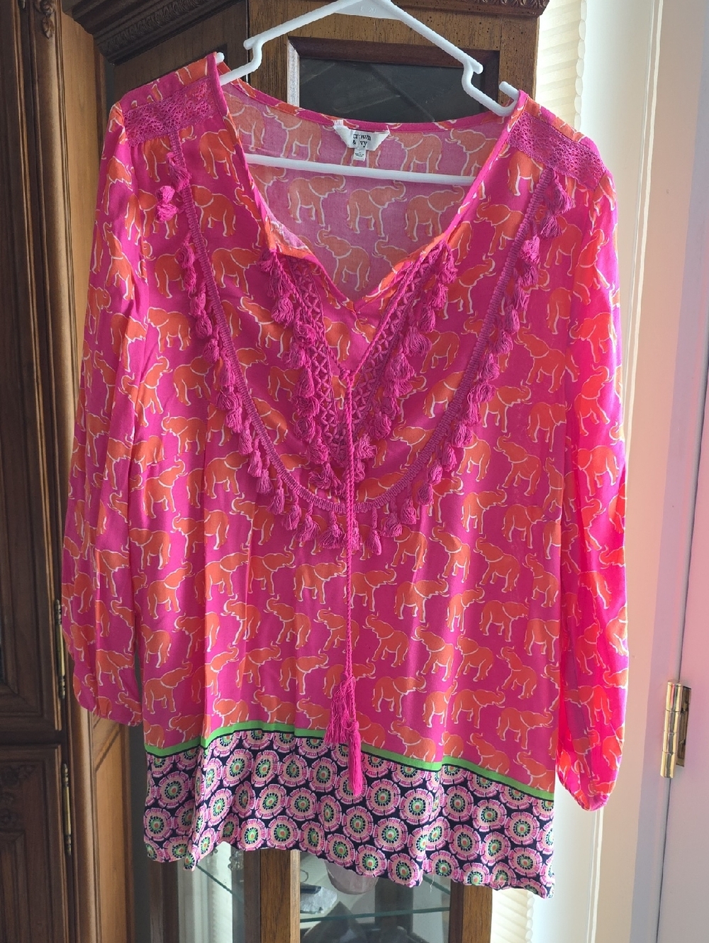 crown & ivy Hot Pink & Orange Elephant Print Tassel Tunic